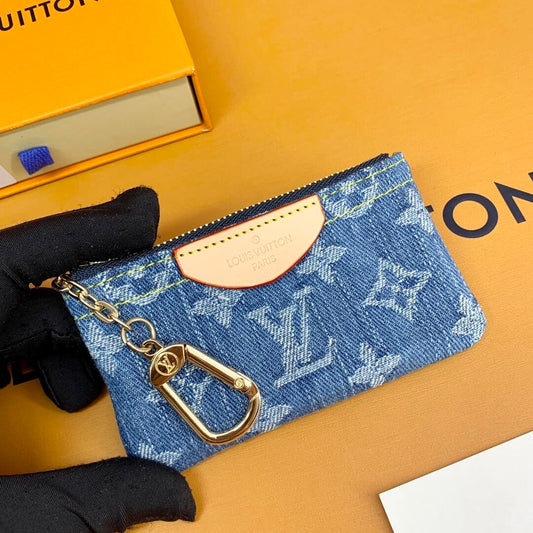 Luxury LV Monogram Coin Pouch – Stylish & Compact Keychain Wallet