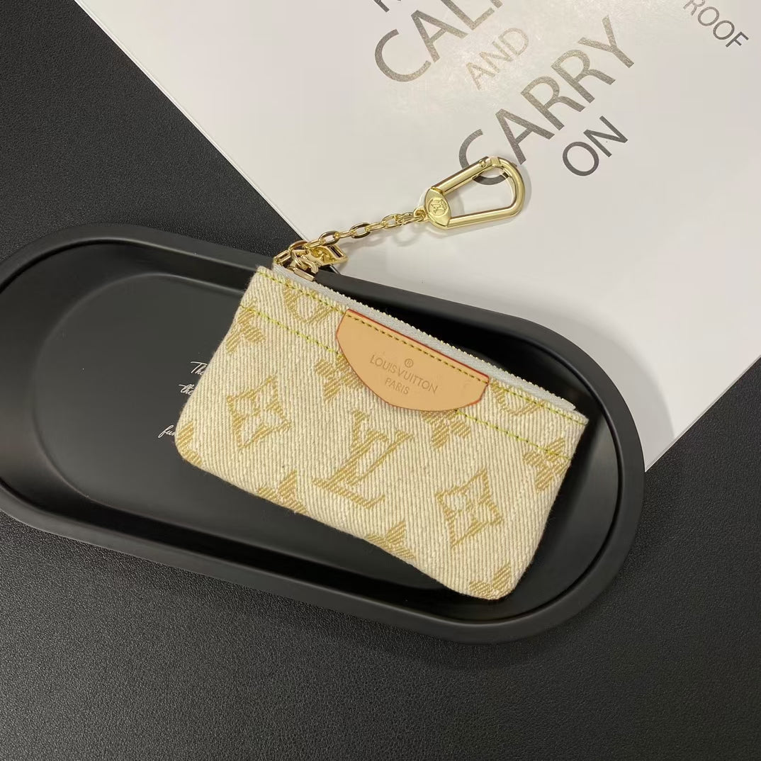 Luxury LV Monogram Coin Pouch – Stylish & Compact Keychain Wallet