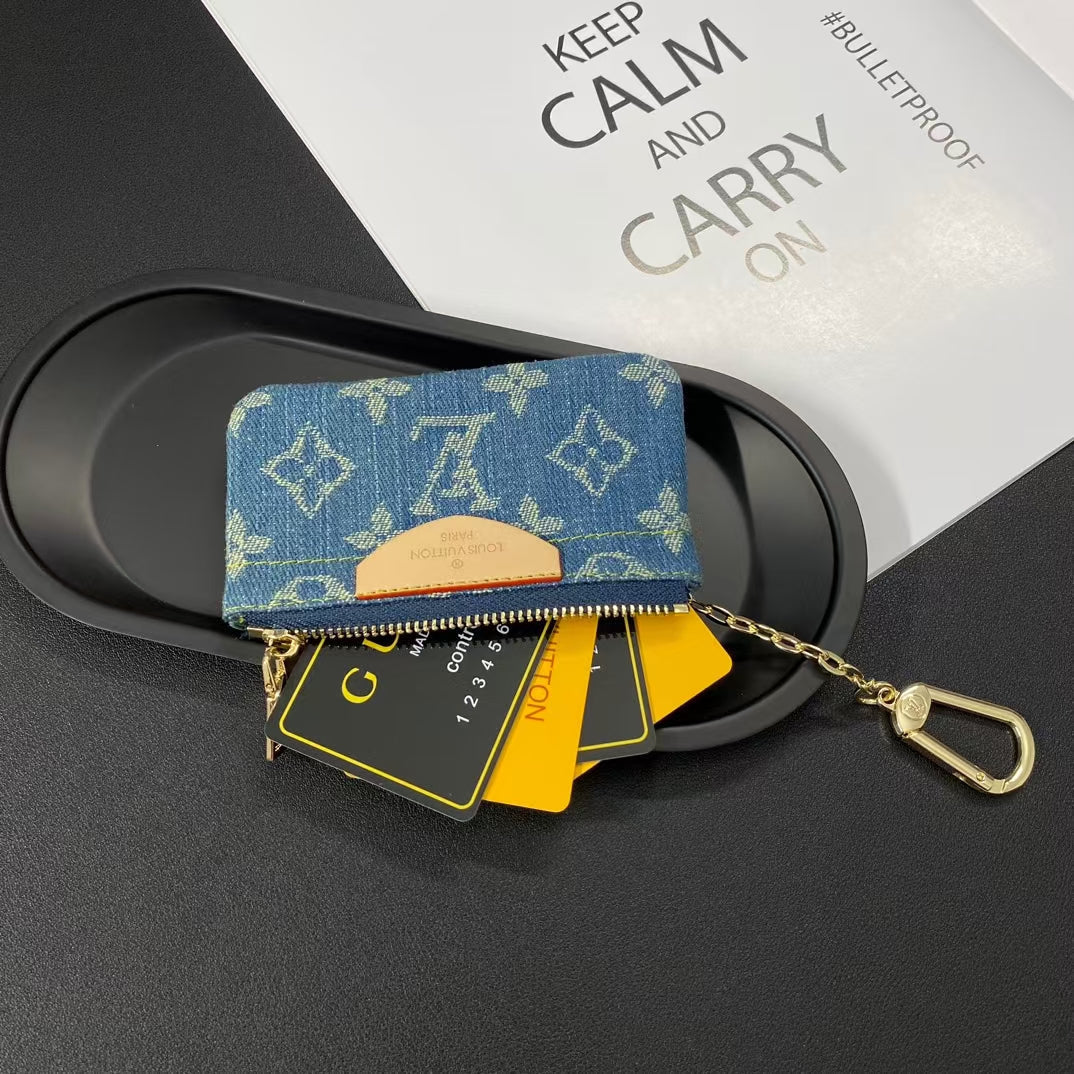 Luxury LV Monogram Coin Pouch – Stylish & Compact Keychain Wallet