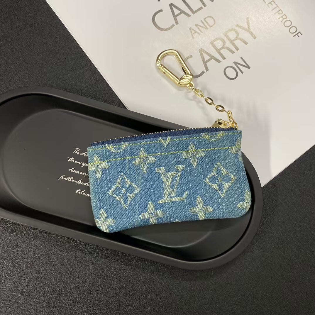 Luxury LV Monogram Coin Pouch – Stylish & Compact Keychain Wallet